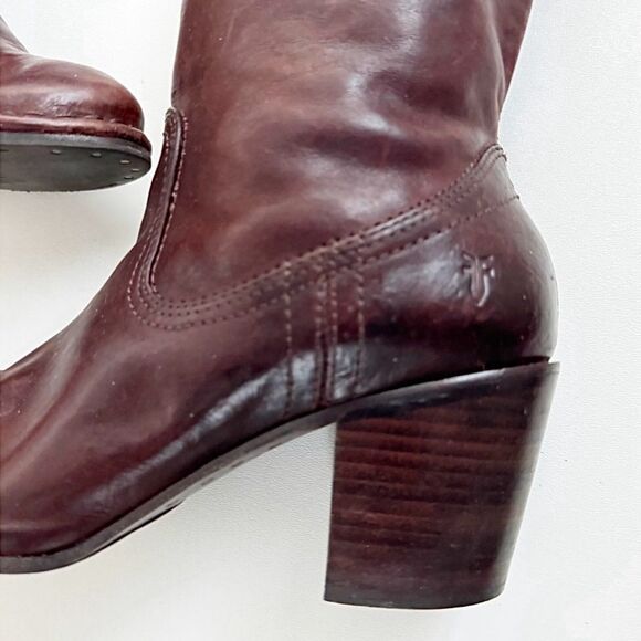 Frye Lucinda Over-The-Knee Genuine Leather Boots. - Picture 6 of 11